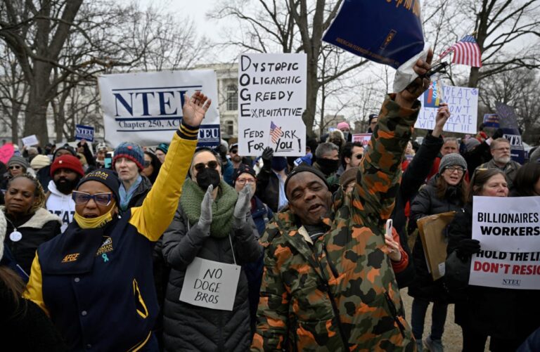 Trump Administration Hit Hard: Court Forces Reinstatement of Thousands of Fired Federal Workers