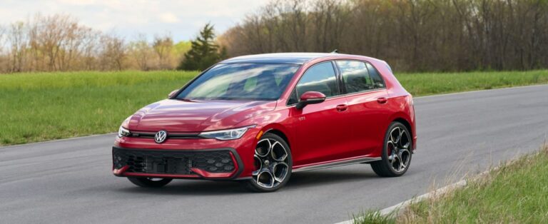 Is the VolksWagen Golf GTI a fool’s choice? Here are 5 positive and 5 negative points